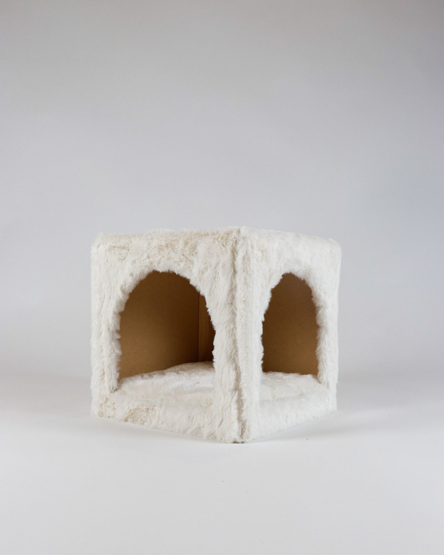 PLUSH CAT HOUSE